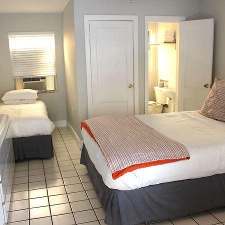 Lorelei Resort Motel Treasure Island Buitenkant foto
