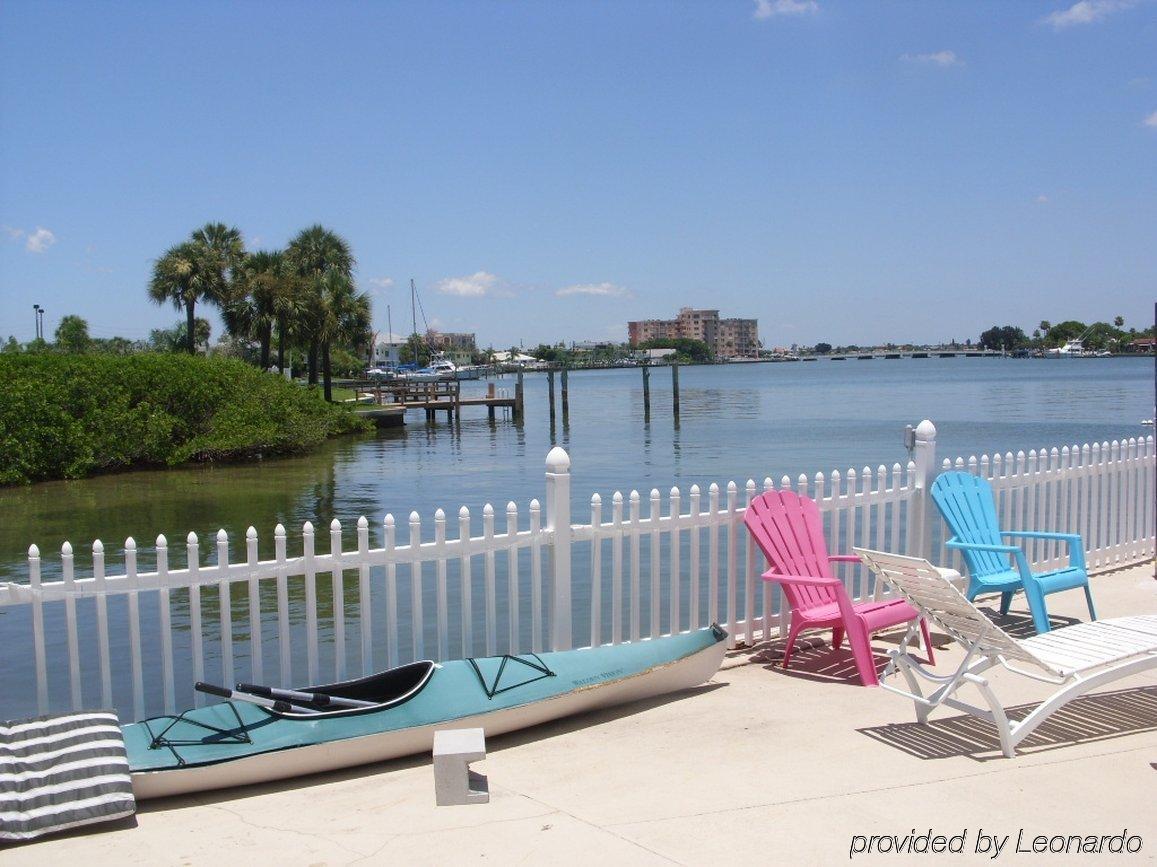 Lorelei Resort Motel Treasure Island Buitenkant foto