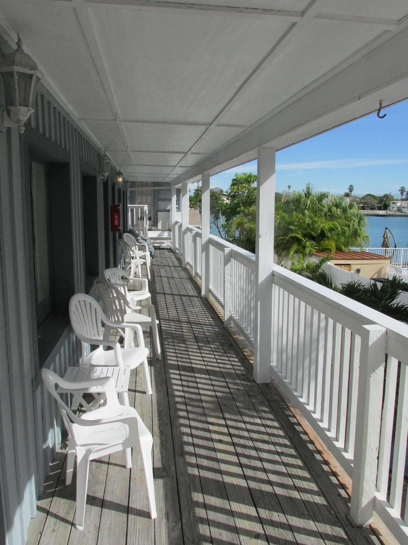 Lorelei Resort Motel Treasure Island Buitenkant foto